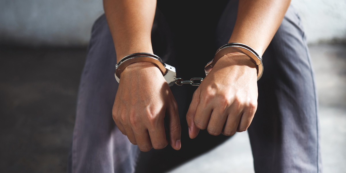 Ερμιονίδα: Συλλήψεις για χασίσι και μαχαίρι