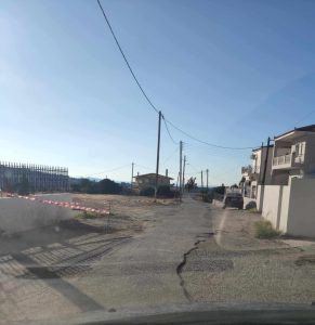 ΑΥΤΟΣ Ο ΔΡΟΜΟΣ ΑΜΕΣΑ ΠΡΕΠΕΙ ΝΑ ΕΠΙΣΚΕΥΑΣΤΕΙ